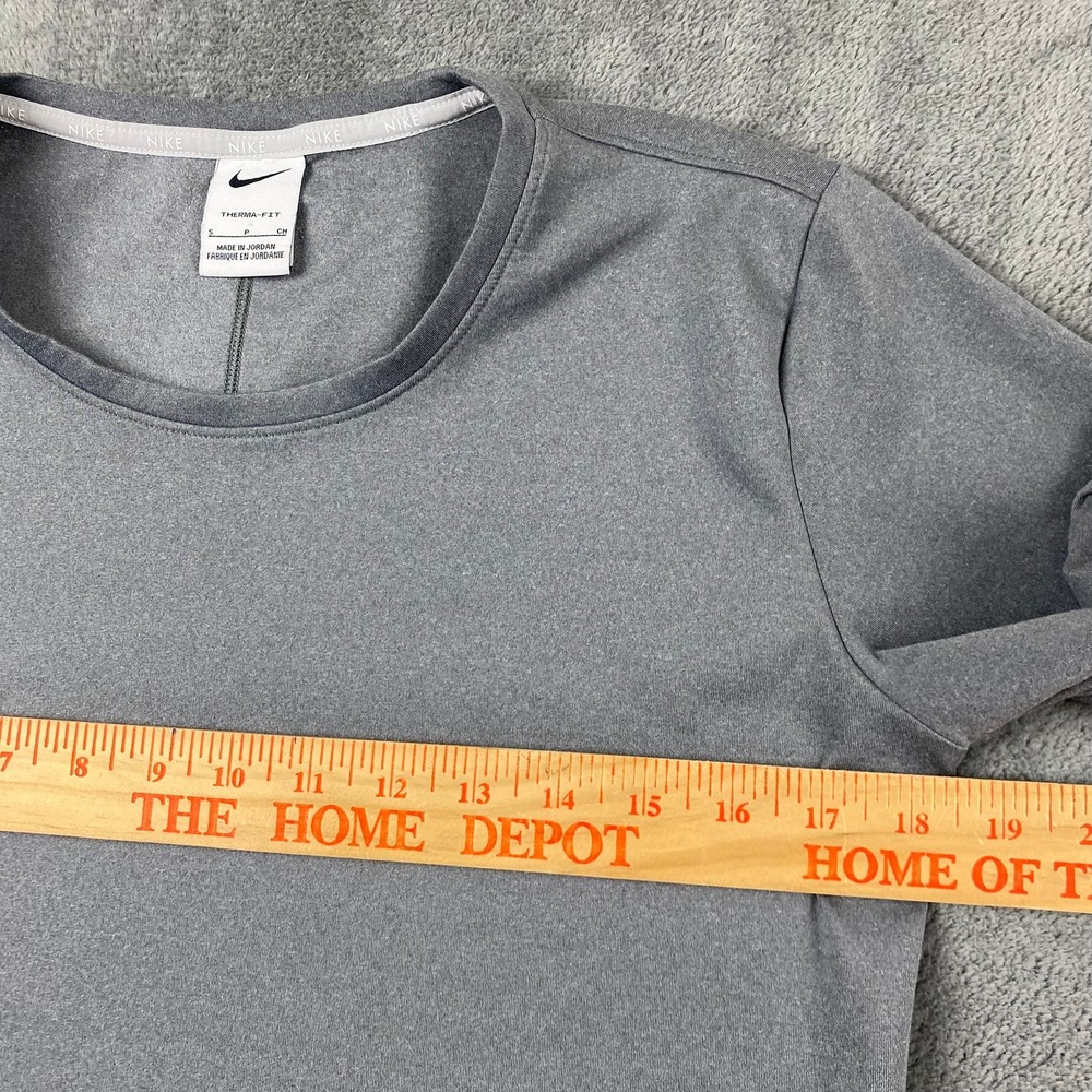 Nike Women Small Long Sleeve Top Gray Therma-FIT Crewneck Athletic Swoosh - Picture 6 of 7